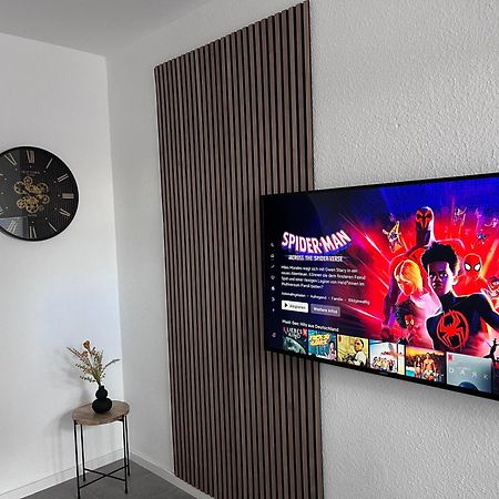 Appartment Florida Naehe Duesseldorf, Messe, Hbf, City, Wifi, Helios Hospital 크레펠트 외부 사진