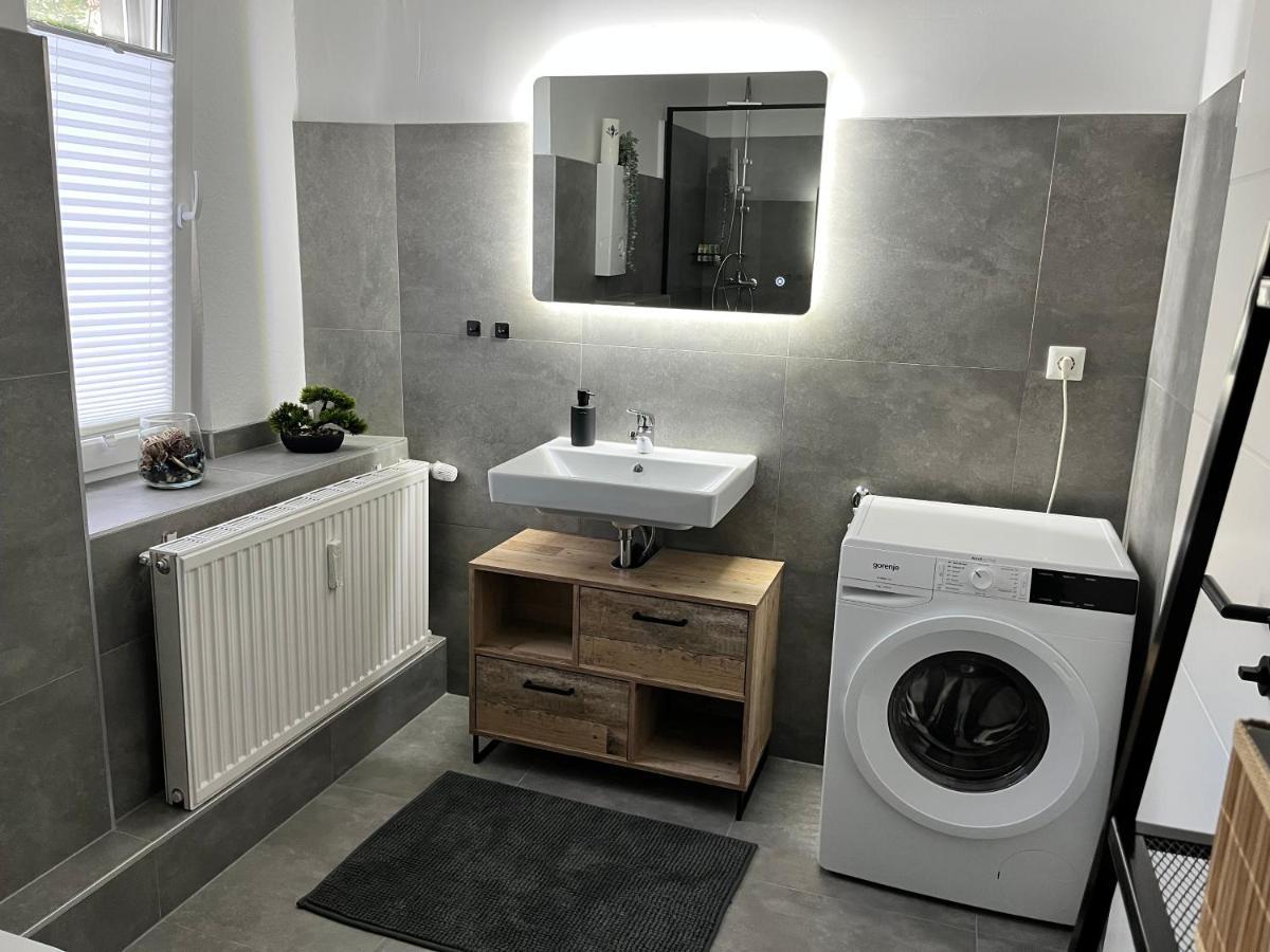 Appartment Florida Naehe Duesseldorf, Messe, Hbf, City, Wifi, Helios Hospital 크레펠트 외부 사진